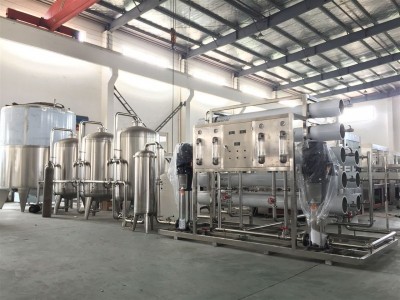 瓶装水灌装机设备生产线-张家港市锦丰镇三兴欣尔瑞饮料机械厂图3